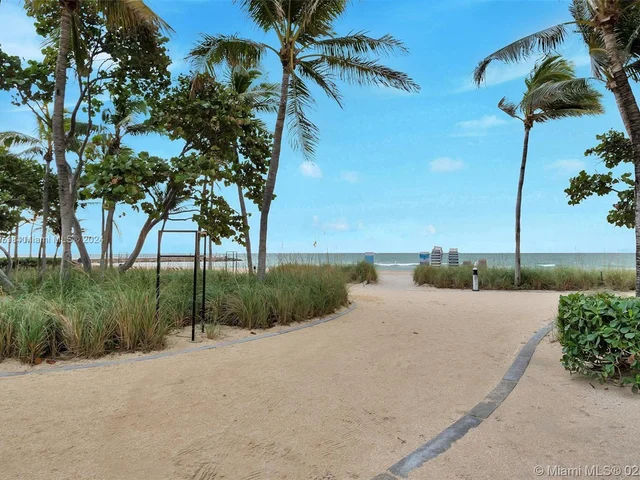 10275 Collins Ave # 1206, Bal Harbour FL 33154