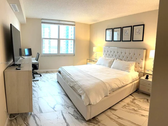 2501 S Ocean Dr # 1639, Hollywood FL 33019