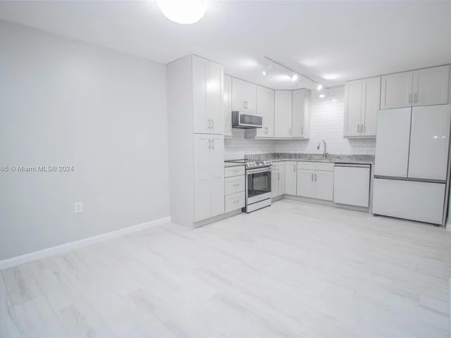 1410 14th Ter # 1410, Palm Beach Gardens FL 33418