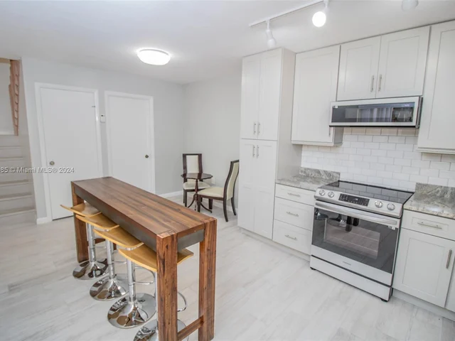 1410 14th Ter # 1410, Palm Beach Gardens FL 33418