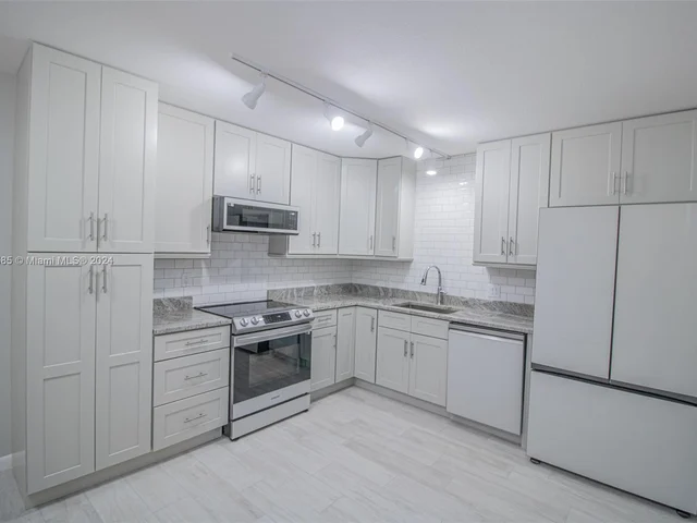 1410 14th Ter # 1410, Palm Beach Gardens FL 33418