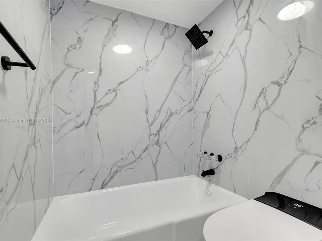 1400 SW 27th Ave # 501, Miami FL 33145