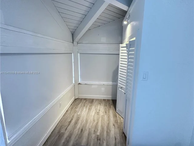 11323 SW 74th Ter, Miami FL 33173