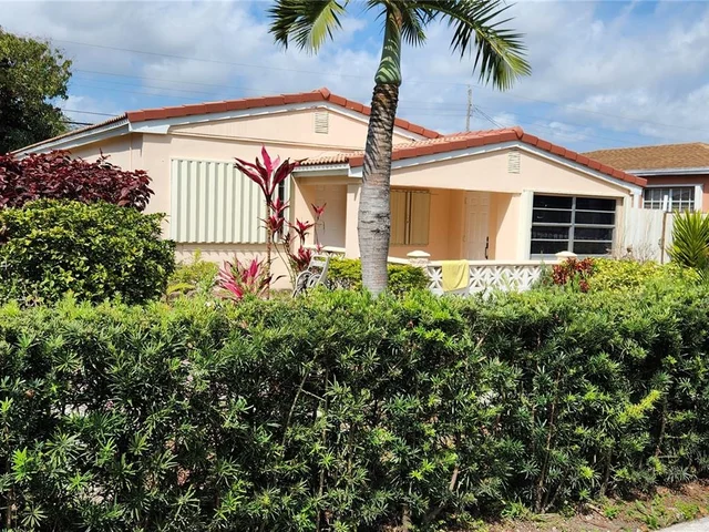 17750 NE 19th Ave, North Miami Beach FL 33162