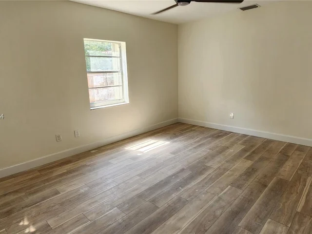 17750 NE 19th Ave, North Miami Beach FL 33162