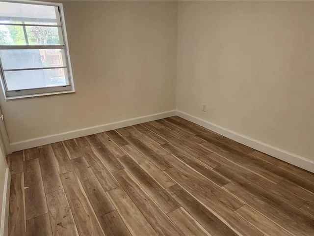 17750 NE 19th Ave, North Miami Beach FL 33162