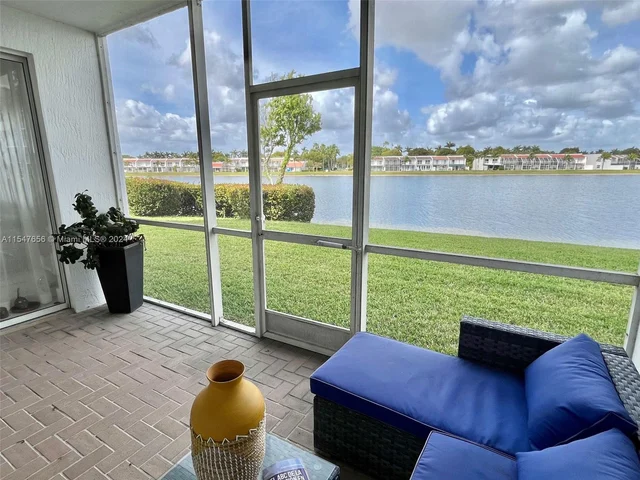 10730 NW 66th St # 108, Doral FL 33178