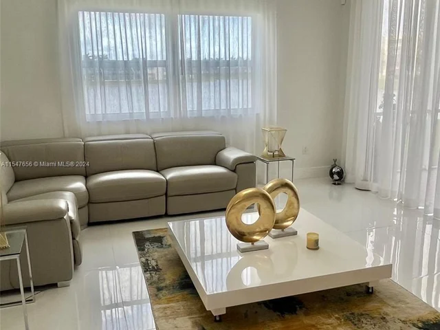 10730 NW 66th St # 108, Doral FL 33178