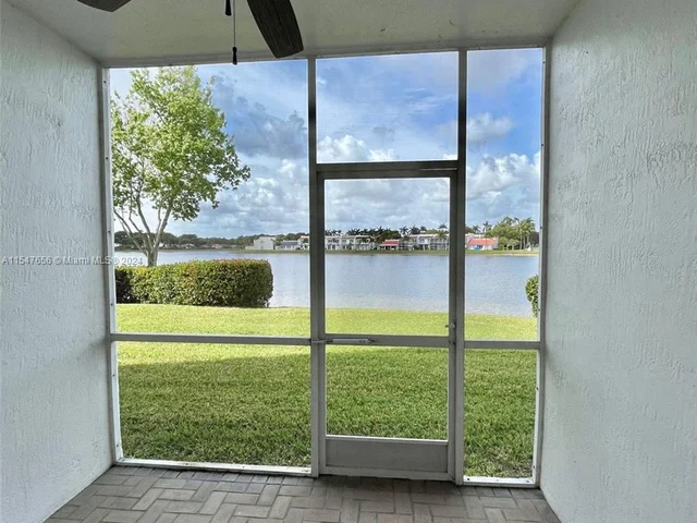 10730 NW 66th St # 108, Doral FL 33178