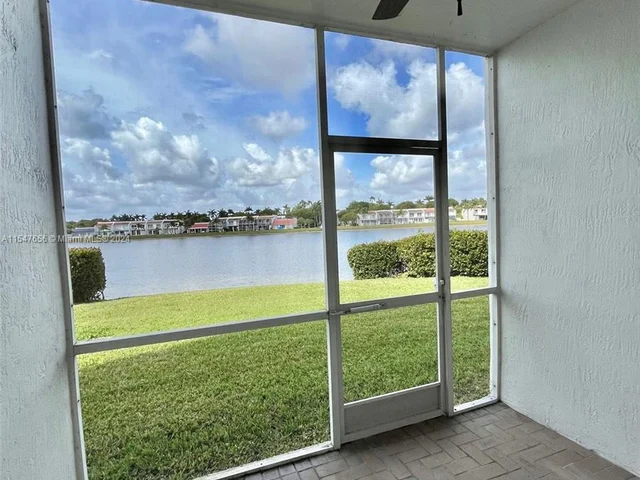 10730 NW 66th St # 108, Doral FL 33178