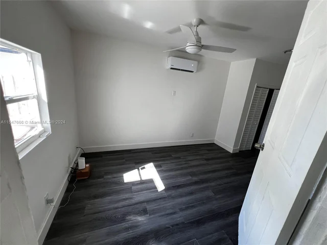 513 Franklin Rd, West Palm Beach FL 33405