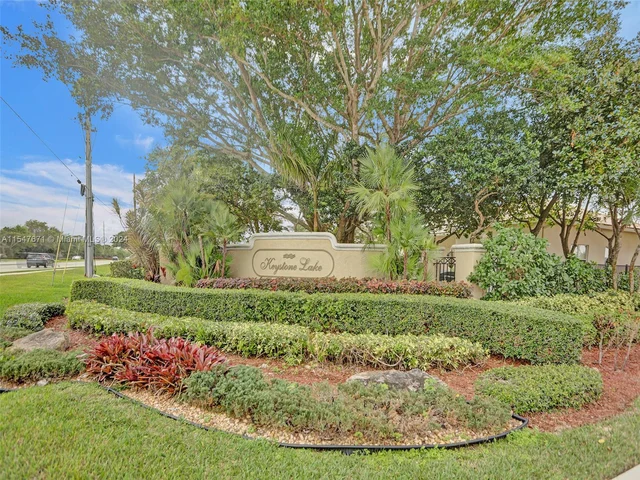 18492 NW 24th St, Pembroke Pines FL 33029