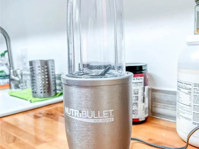 7300 Ocean Ter # 100, Miami Beach FL 33141