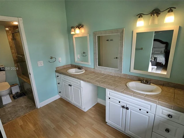 3851 NW 7th Pl, Deerfield Beach FL 33442