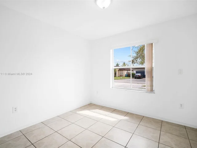 11365 SW 247th Ter, Homestead FL 33032