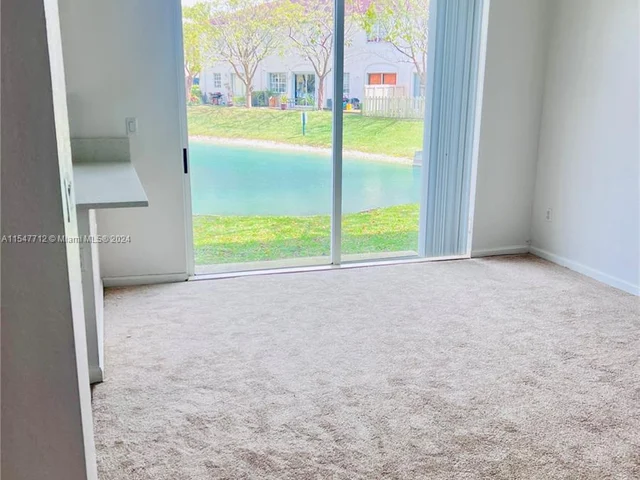 445 NE 21st Ave # 445, Homestead FL 33033