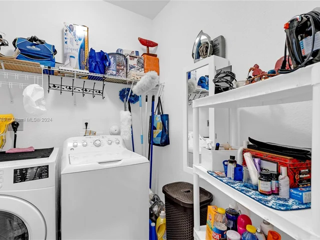 266 SE 23rd Ter, Homestead FL 33033