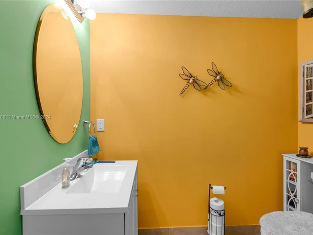 266 SE 23rd Ter, Homestead FL 33033