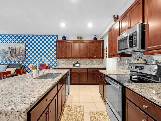 266 SE 23rd Ter, Homestead FL 33033