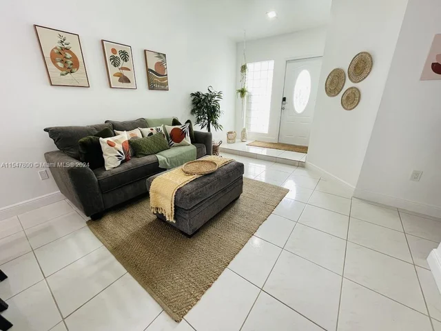 16833 SW 146th Ct, Miami FL 33177