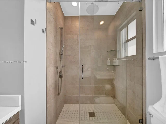 15785 NW 91st Ct # 15785, Miami Lakes FL 33018