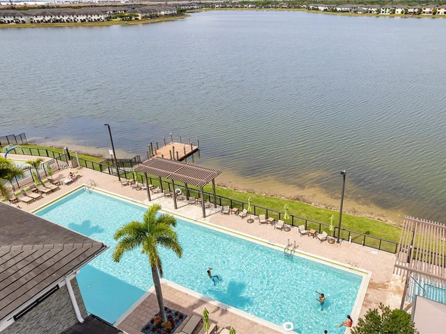 15785 NW 91st Ct # 15785, Miami Lakes FL 33018