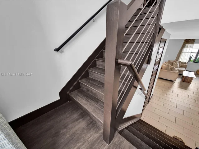 15785 NW 91st Ct # 15785, Miami Lakes FL 33018