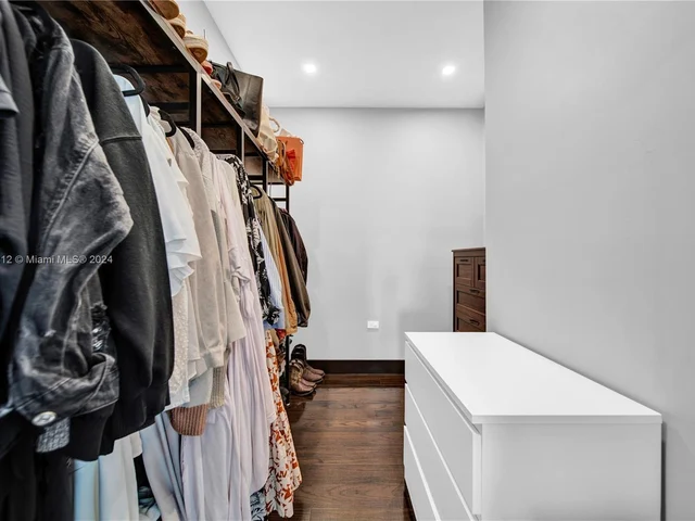 15785 NW 91st Ct # 15785, Miami Lakes FL 33018