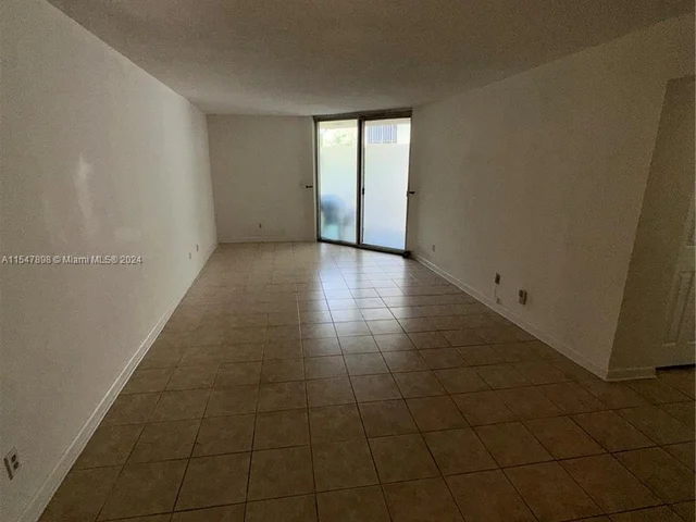 1750 W 46th St # 229, Hialeah FL 33012