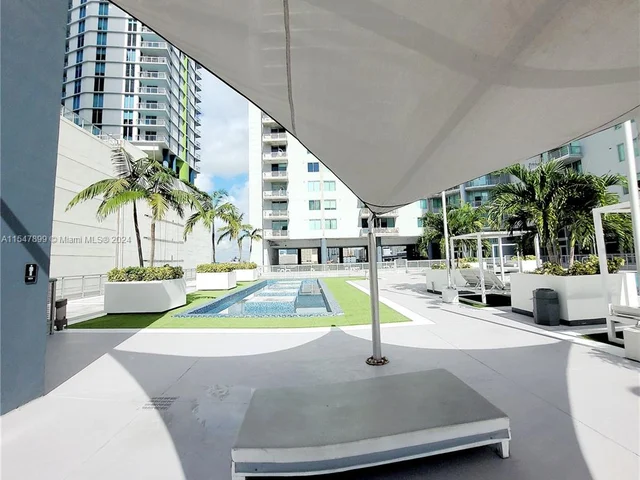 690 SW 1st Ct # 1915, Miami FL 33130