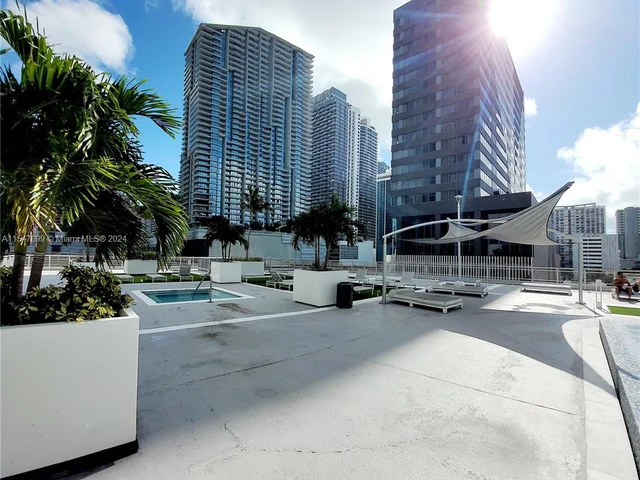 690 SW 1st Ct # 1915, Miami FL 33130