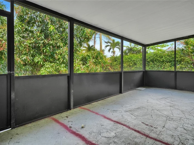 1035 NE 169th Ter # 0, Miami FL 33162