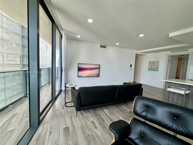 801 S Miami Ave # 4405, Miami FL 33130