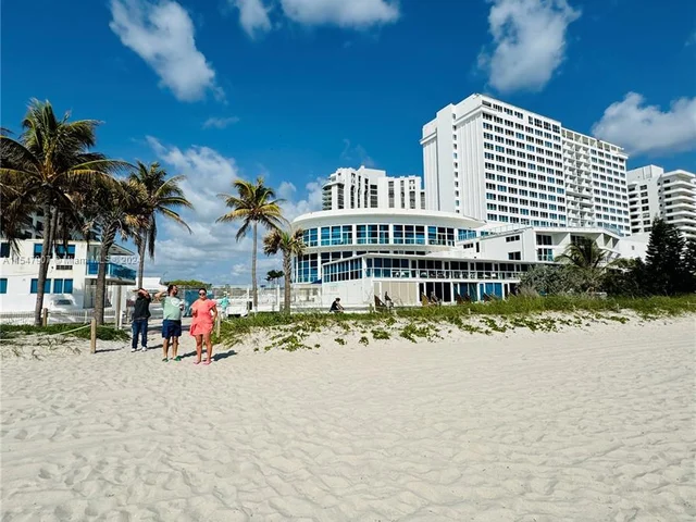 5445 Collins Ave # 1520, Miami Beach FL 33140