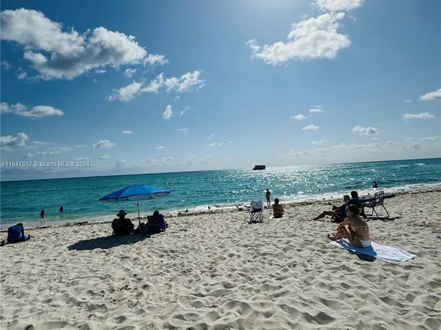 5445 Collins Ave # 1520, Miami Beach FL 33140