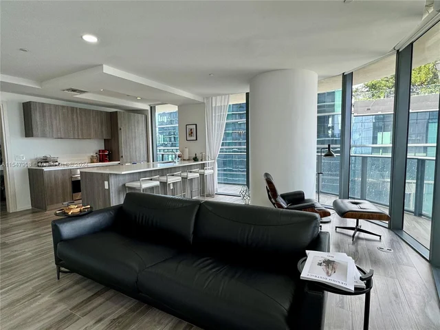 801 S Miami Ave # 4405, Miami FL 33130