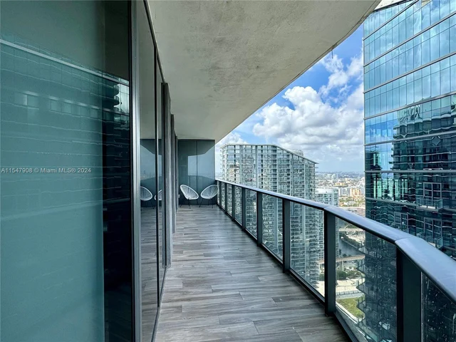 801 S Miami Ave # 4405, Miami FL 33130