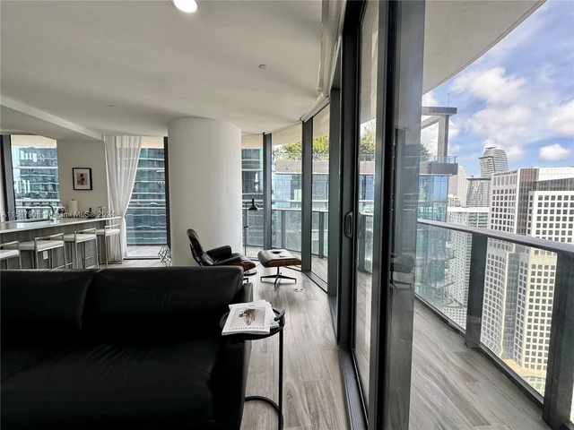 801 S Miami Ave # 4405, Miami FL 33130