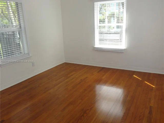 4729 NE 1st Ave, Miami FL 33137