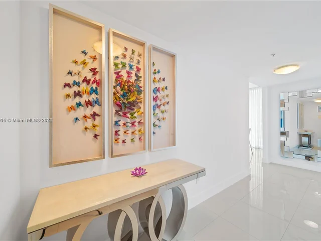 6899 Collins Ave # 808, Miami Beach FL 33141