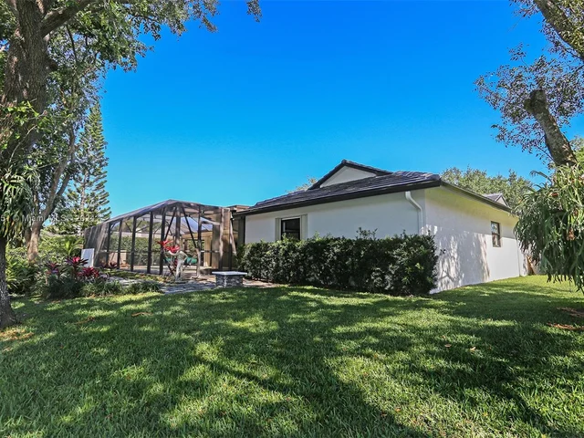 13060 NW 1st St, Plantation FL 33325