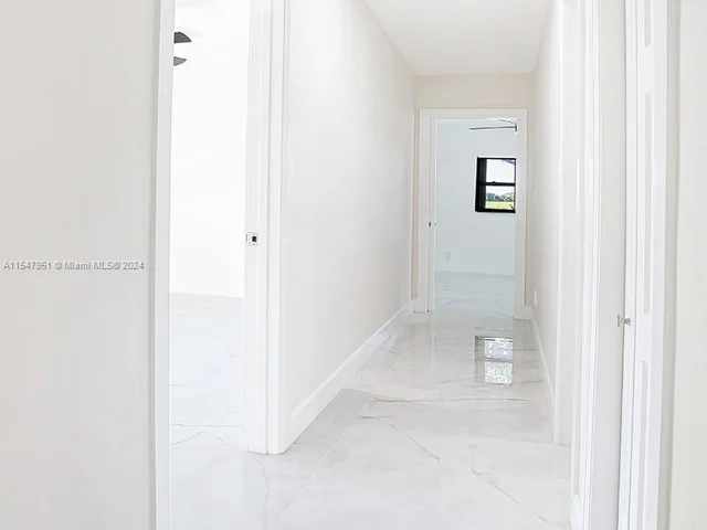 13060 NW 1st St, Plantation FL 33325