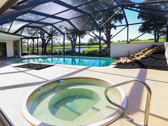 13060 NW 1st St, Plantation FL 33325