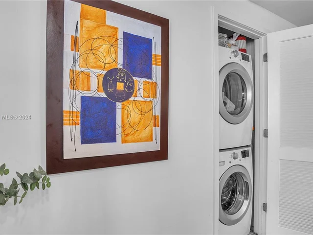 601 NE 27th St # 1108, Miami FL 33137