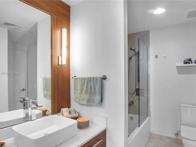 601 NE 27th St # 1108, Miami FL 33137