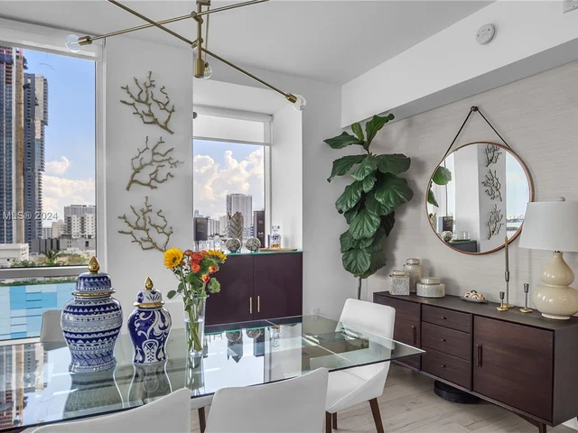 601 NE 27th St # 1108, Miami FL 33137