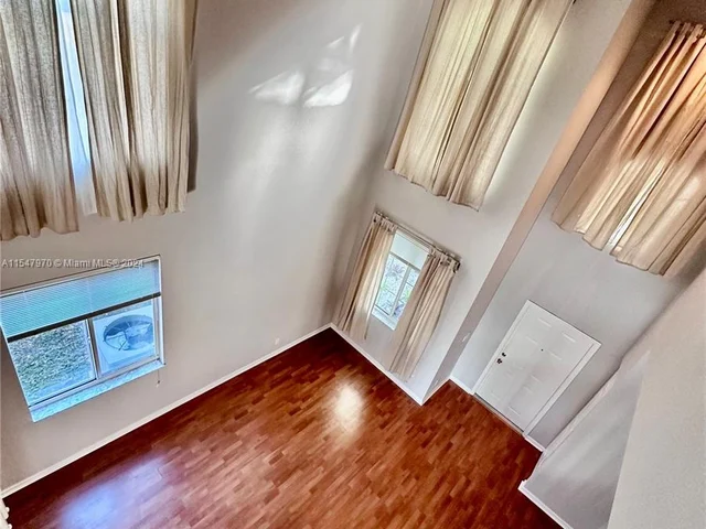 6533 Sandpiper Dr, Coconut Creek FL 33073