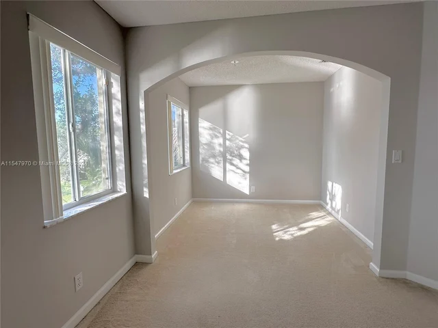 6533 Sandpiper Dr, Coconut Creek FL 33073