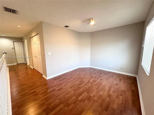 6533 Sandpiper Dr, Coconut Creek FL 33073