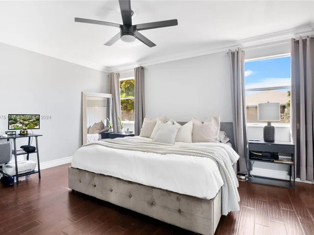 740 NW 105th Ter # 740, Pembroke Pines FL 33026